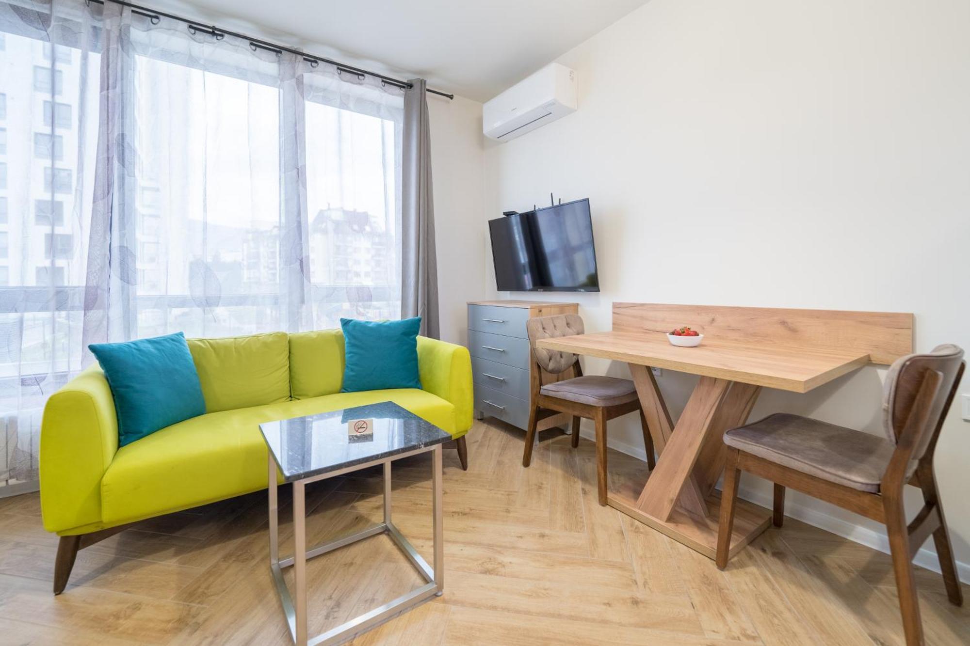 Wow Studios For Rent 2 Bul Montevideo 25A - B София Экстерьер фото
