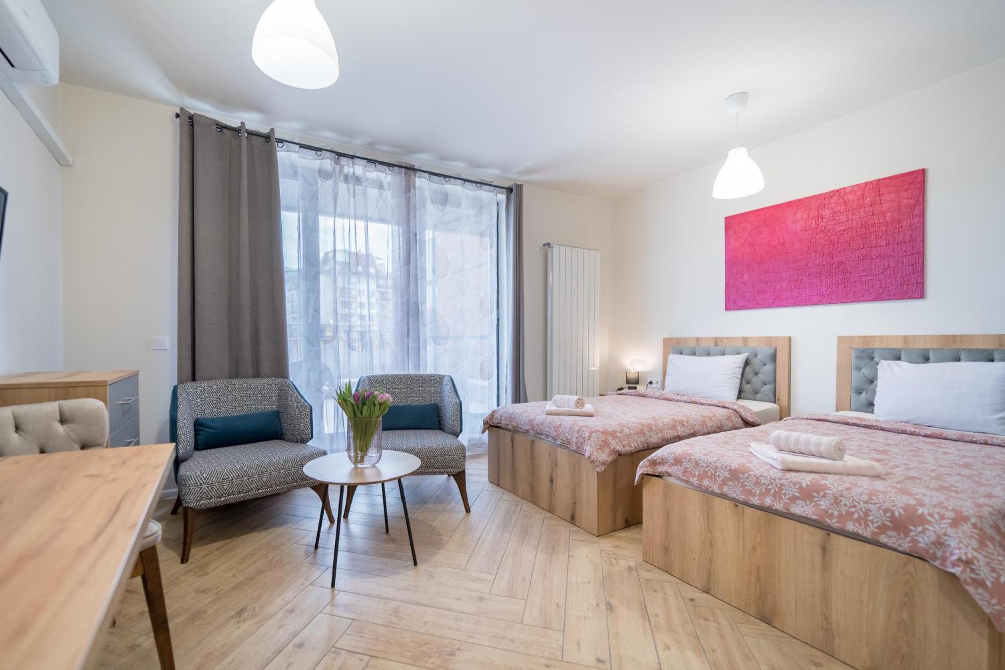 Wow Studios For Rent 2 Bul Montevideo 25A - B София Экстерьер фото