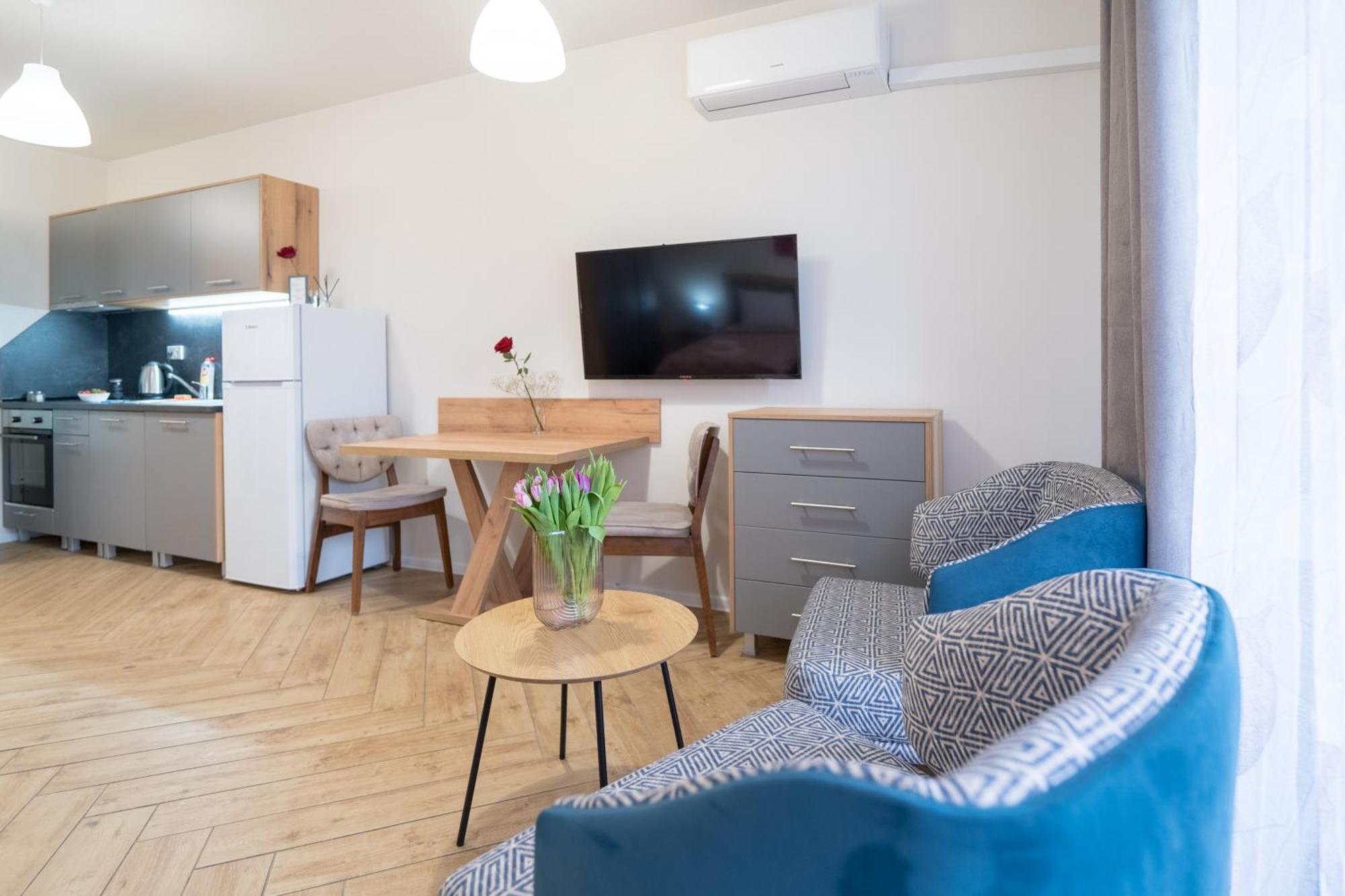 Wow Studios For Rent 2 Bul Montevideo 25A - B София Экстерьер фото