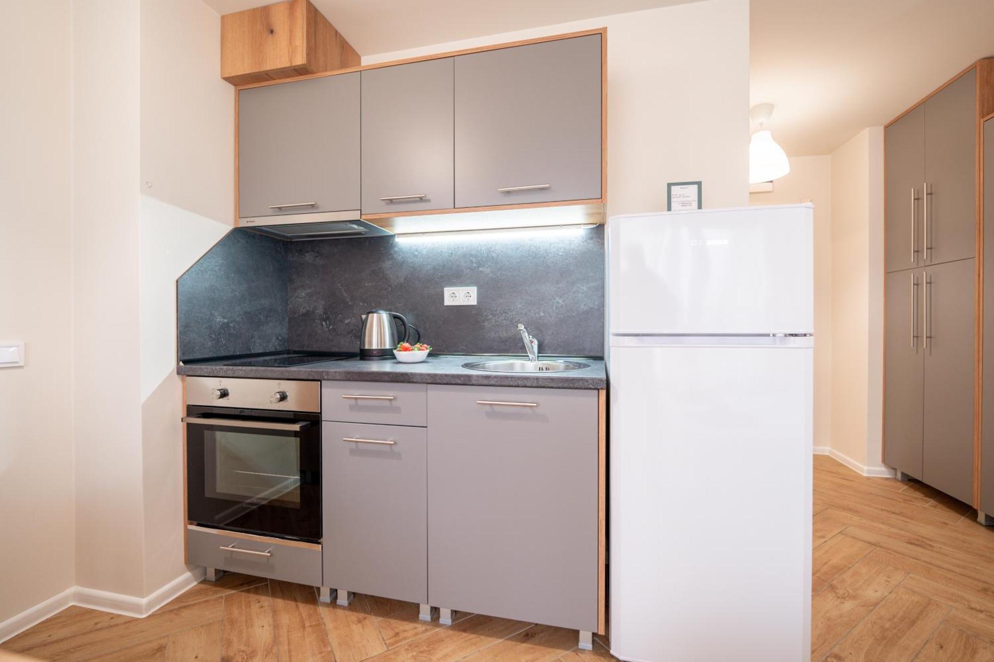 Wow Studios For Rent 2 Bul Montevideo 25A - B София Экстерьер фото