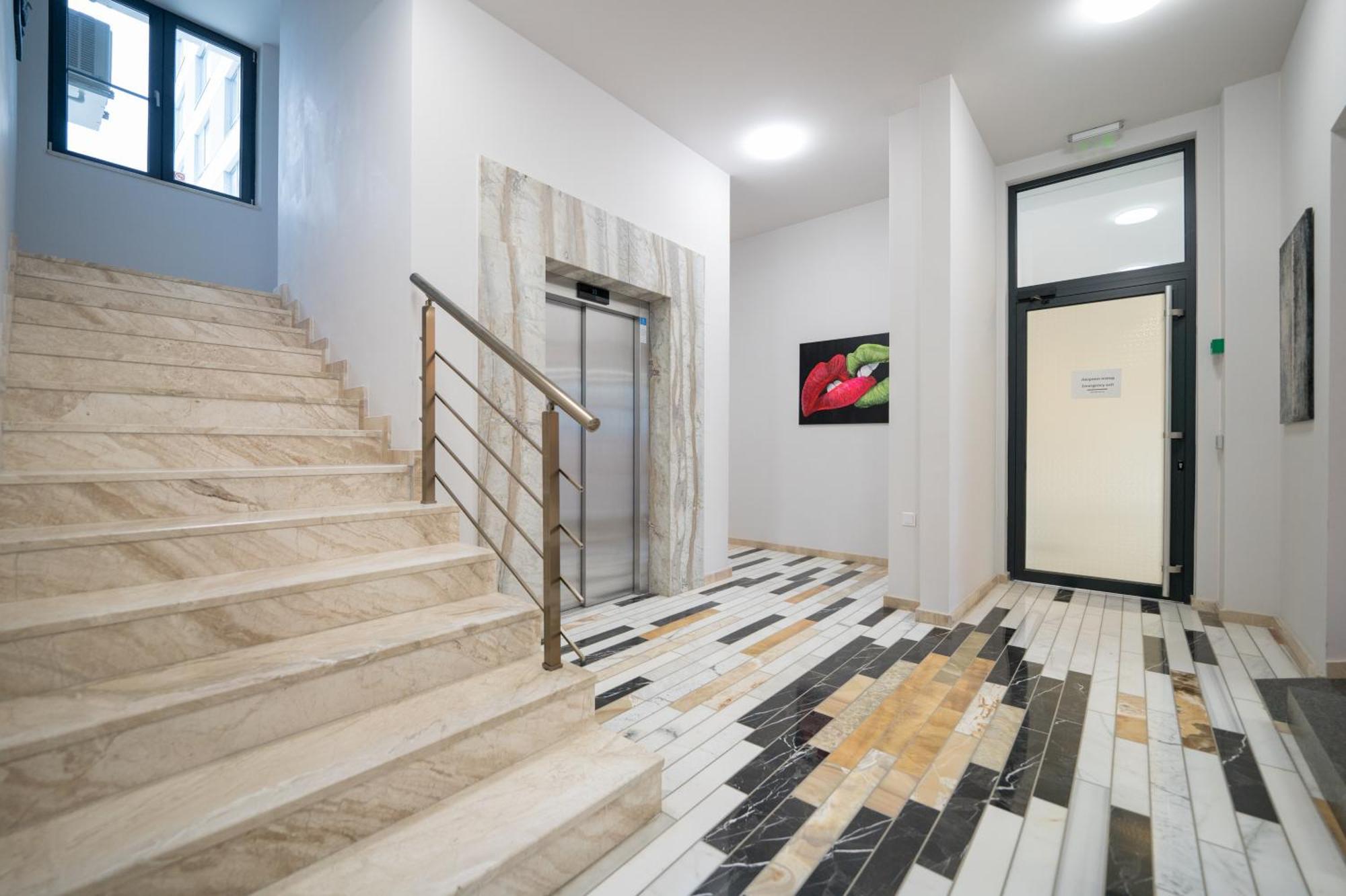 Wow Studios For Rent 2 Bul Montevideo 25A - B София Экстерьер фото